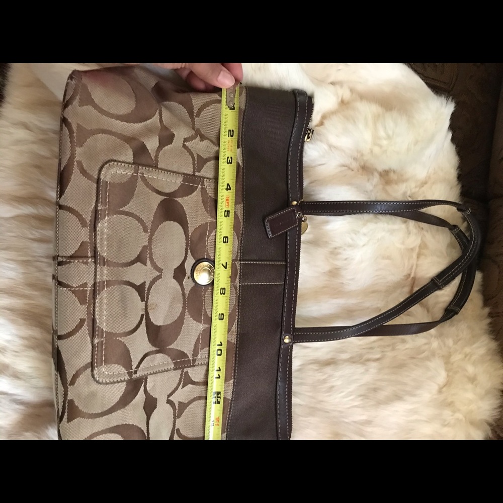 COACH satchel handbag - Picture 7 of 8